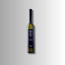 Schlanke Flasche Malagousia Late Harvest von Gerovassiliou mit dunklem Etikett vor hellem Verlaufshintergrund.