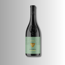 „Flasche Santo Wines 1911 Santorini Nykteri vor hellem Hintergrund“