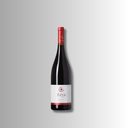 „Flasche Skouras Fleva Syrah vor hellem Hintergrund“