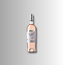 Roséwein Techni Alipias mit zart lachsfarbener Tönung in klarer Flasche vor hellem Verlaufshintergrund.