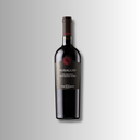 Dunkle Flasche Miraglio Negroamaro aus Brindisi mit strukturierter Etikette und rotem Signet.