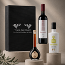 „Träne der Olive Signature-Box mit Zacharias Nemea, Botanico und Terra Creta Early Harvest Olivenöl.“